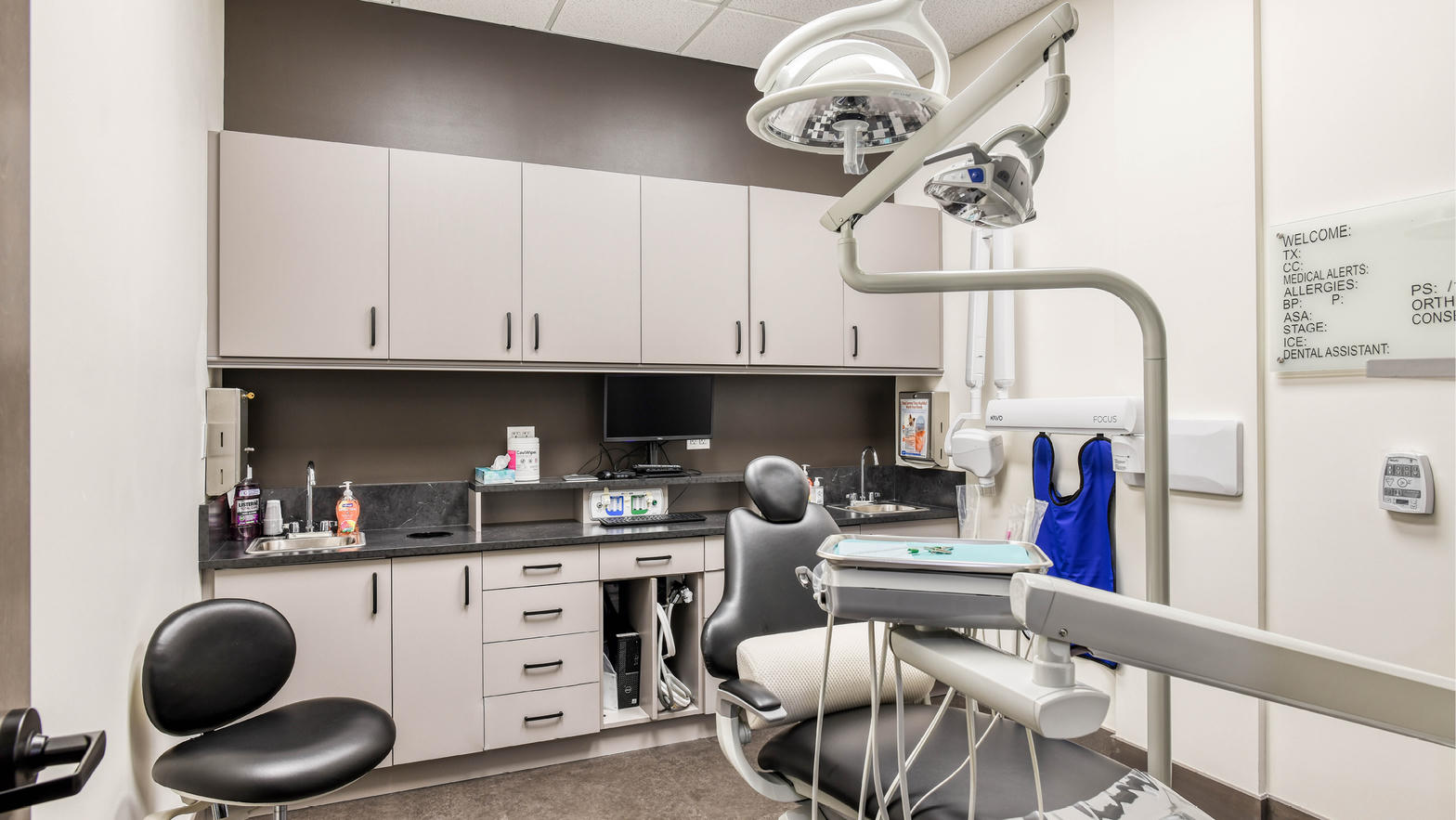 Treatment room in a Heartland Dental supported clinic